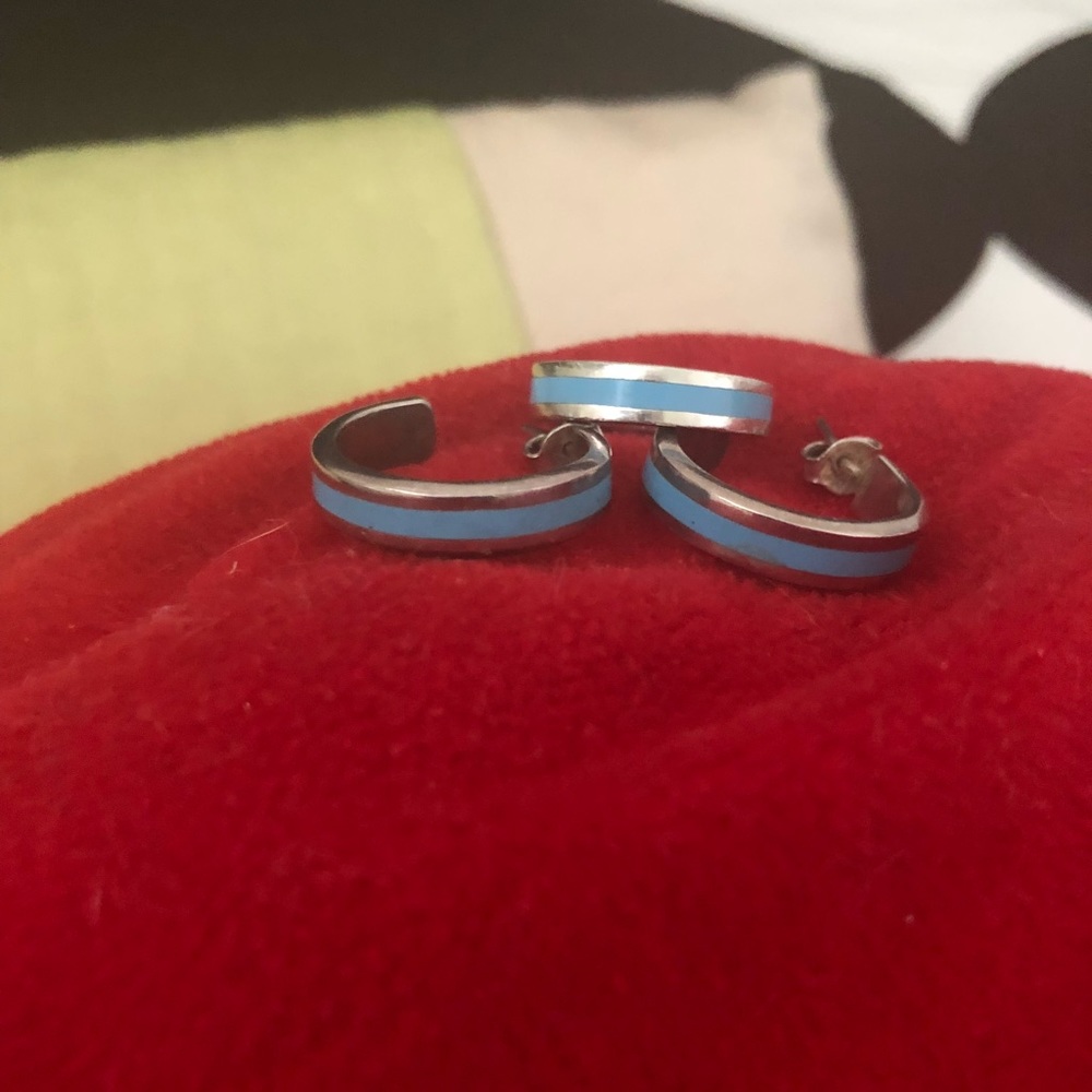 .925 Sterling Silver Set of Earrings and Ring